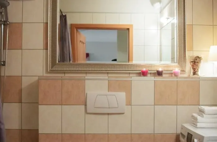 מלון Apartament Karlikowska *